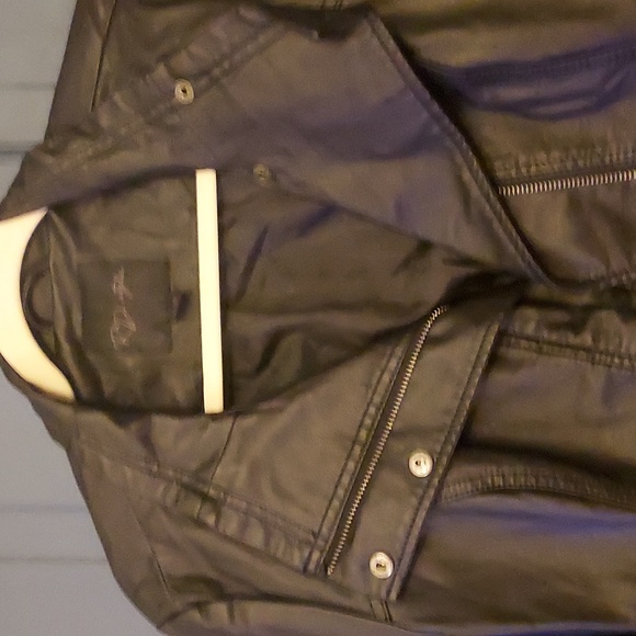 Moto jacket w/ stretch cloth side panels and under arms size small faux leather - Picture 5 of 5